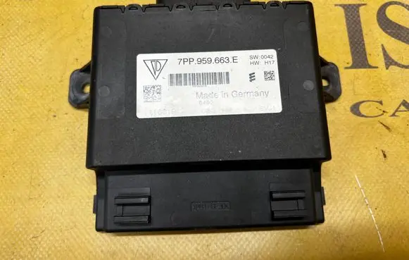 Porsche Panamera (970) Voltage converter/converter module 7PP959663E