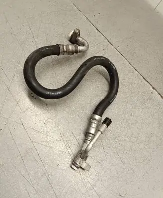 BMW X3 F25 Air conditioning (A/C) pipe/hose 9228240 21107100