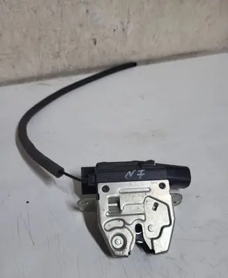 Mercedes-Benz S W222 Tailgate/trunk/boot lock/catch/latch A2317500085