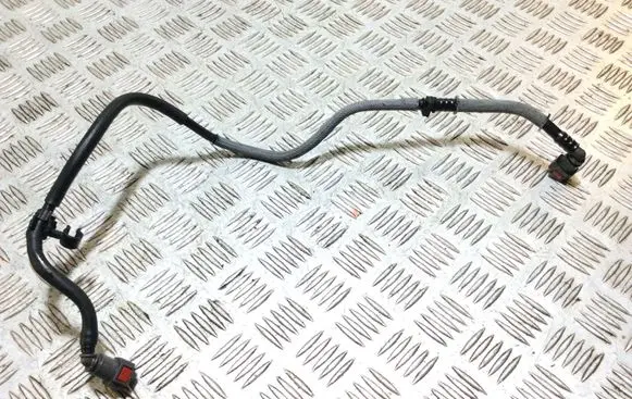 Renault Laguna III Fuel main line pipe