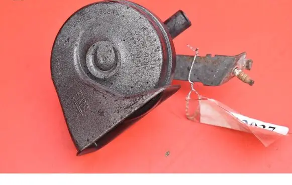 BMW 3 E46 Horn signal AM80S