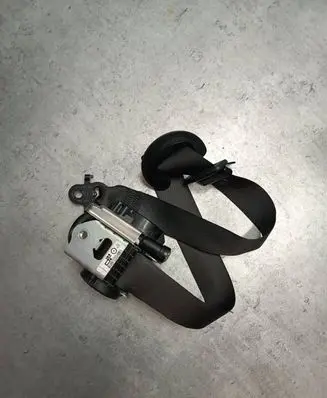 BMW X6 F16 Rear seatbelt 7343630