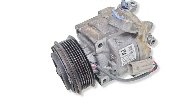 Opel Adam Air conditioning (A/C) compressor (pump) 39040229