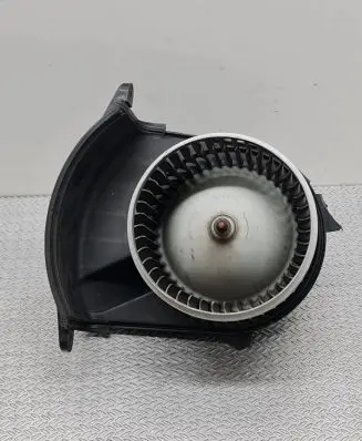 Renault Kangoo II Heater fan/blower 173830100