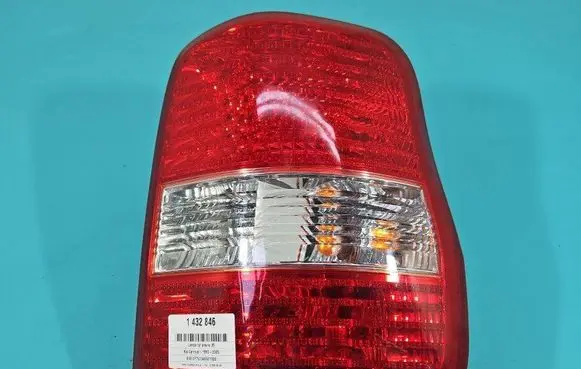 KIA Carnival Rear/tail lights IMPRK1432846