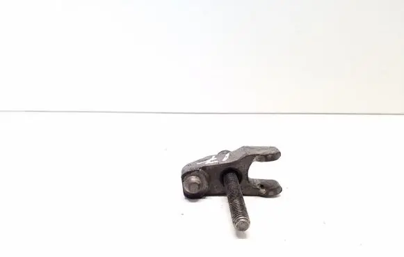 Volkswagen Crafter Fuel Injector clamp holder