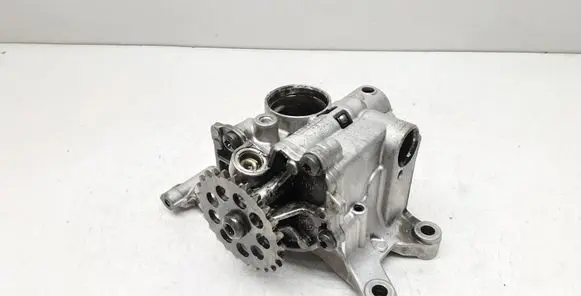 Volvo XC60 Oil pump 31330979 16804702