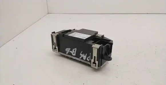 Volkswagen PASSAT B6 Heater blower motor/fan resistor 3C0907521 987651G F011500002
