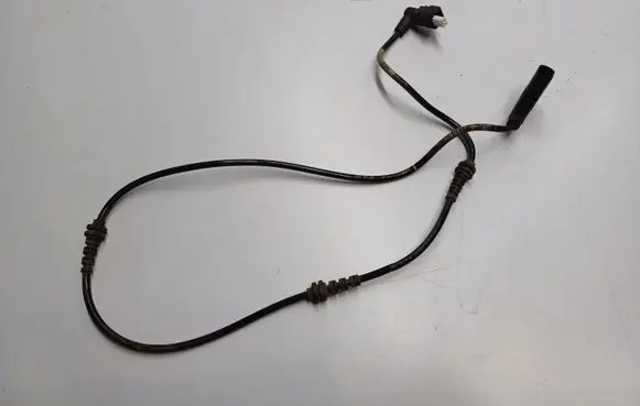 Mercedes-Benz E W213 ABS brake wheel speed sensor A2135405800