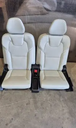 Volvo XC90 Third row seats 