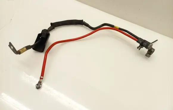 Positive cable (battery)