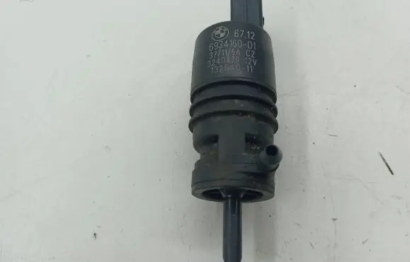 BMW 5 F10 F11 Windscreen/windshield washer pump 6934160