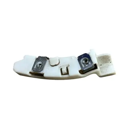 Peugeot 208 I Front bumper mounting bracket 9673270180