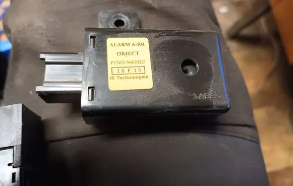 Chevrolet Captiva Alarm control unit/module 96628221