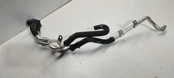 Land Rover Range Rover Sport L494 Engine coolant pipe/hose HPLA18C553