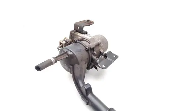 Peugeot Partner Power steering pump 9803384280