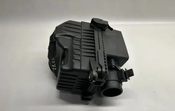 KIA Cerato Air filter box 28111M6000 28113F2000