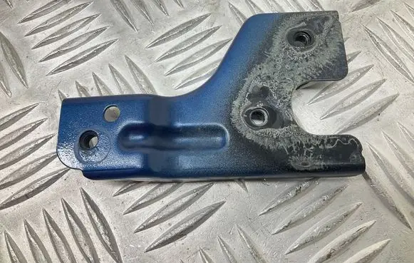 Seat Leon (5F) Fender mounting bracket 5F0805371