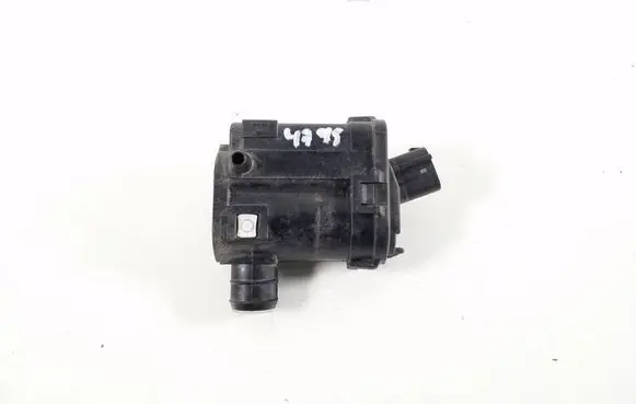 Hyundai Kona I Windscreen/windshield washer pump 985102J500