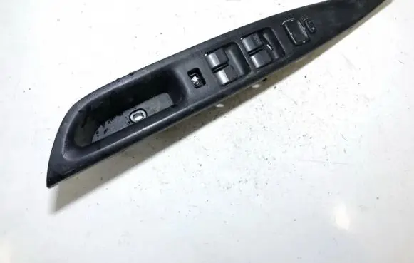 Mazda 6 Electric window control switch gj6a68426 gj6a-68426