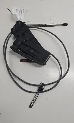 BMW 7 E65 E66 Gear shift cable bracket 7508773D