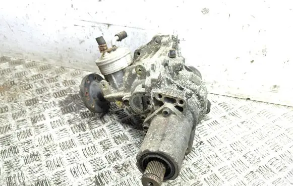 Mazda CX-7 Gearbox transfer box case 