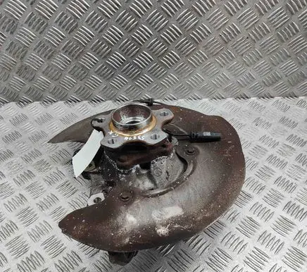 BMW 3 G20 G21 Rear wheel hub 6898479