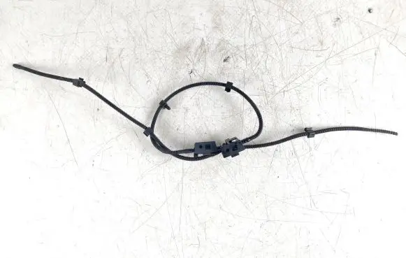 Mercedes-Benz Vito Viano W447 Windshield washer spray nozzle 