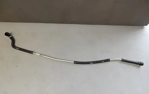 Volkswagen PASSAT B8 Engine coolant pipe/hose 970354157238