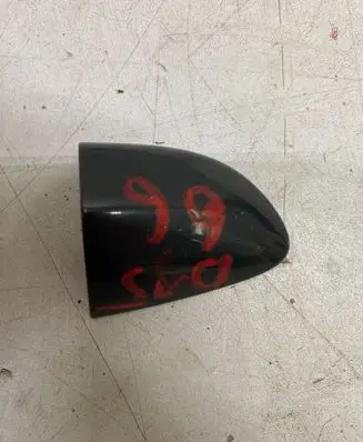 Volkswagen PASSAT B7 Front door handle cover 3C0837880