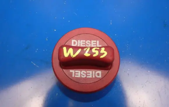 Mercedes-Benz GLC X253 C253 Fuel tank filler cap 