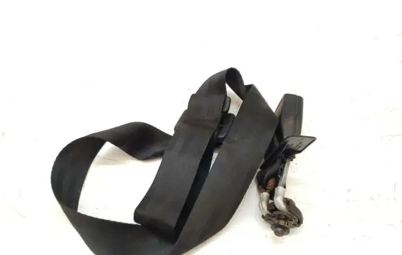 Audi 80 90 S2 B4 Middle seatbelt (rear) 8A0857713B