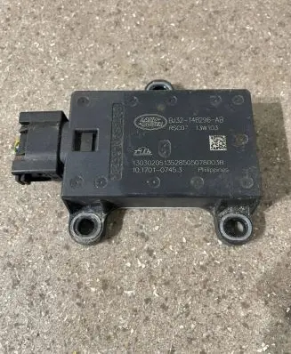 Land Rover Range Rover Evoque L538 Acceleration sensor BJ3214B296AB 10170107453