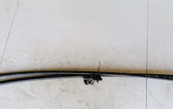 Ford Mondeo MK II Roof bar rail