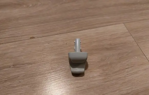Sun visor clip/hook/bracket