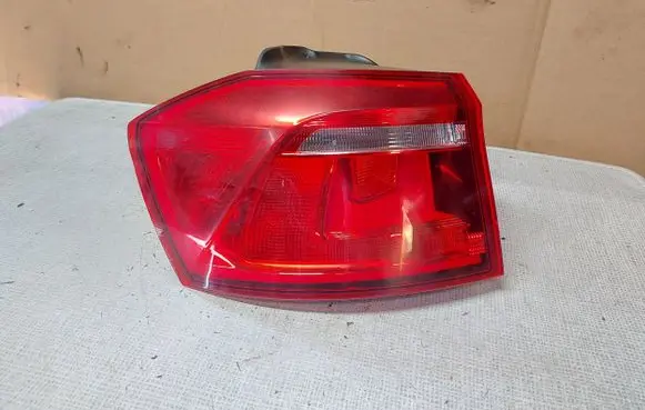 Volkswagen Golf Sportsvan Rear/tail lights 510945095R