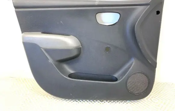 Hyundai i10 Front door card panel trim