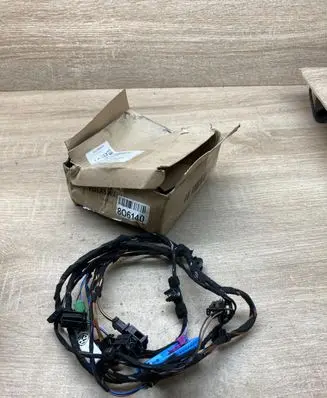Volkswagen PASSAT B8 Front door wiring loom/harness boot 3G1971558 LEFTSIDE