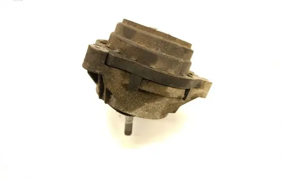 BMW 3 F30 F35 F31 Engine mount bracket 6787657