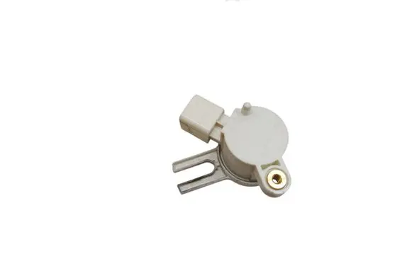 Opel Insignia A Clutch pedal sensor 25894753 2303C