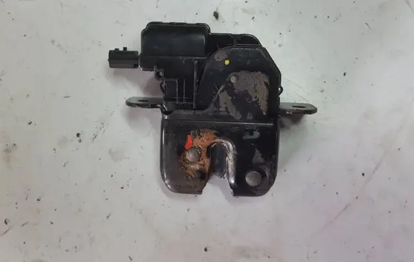 Renault Captur Tailgate lock latch 846307169R