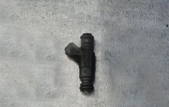 Volkswagen Eos Fuel injectors set 0280156063 06A90603BC