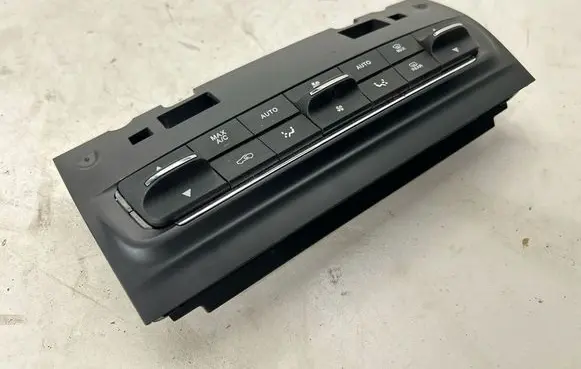 Maserati Ghibli Climate control unit 670126323 06701263230
