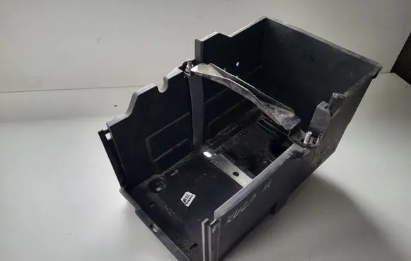 Ford Kuga II Battery box tray 