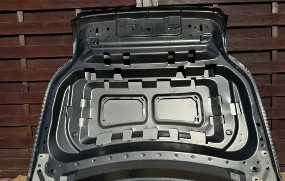 Land Rover Defender Engine bonnet/hood