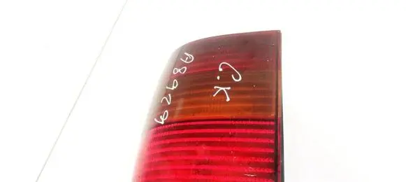 Volkswagen PASSAT B4 Rear/tail lights 3A9945111