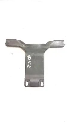 Mercedes-Benz CLK A209 C209 Radiator support slam panel bracket A2098890090 2098890090