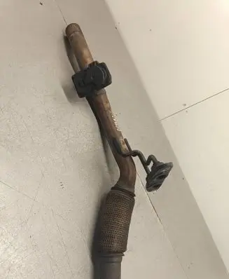 Volkswagen PASSAT B8 Muffler pipe connector clamp 