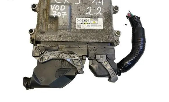 Mazda CX-5 Engine control unit/module SH0118881S 2757005309