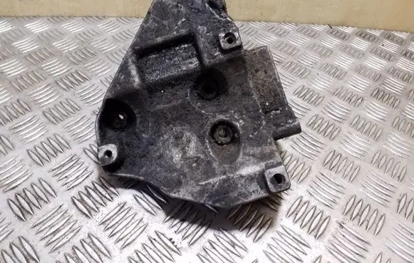 Audi A6 S6 C5 4B A/C compressor mount bracket 06B260885D